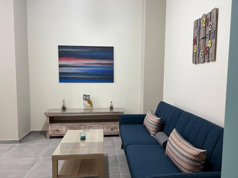 Spacious And Beautiful House 比雷埃夫斯 外观 照片