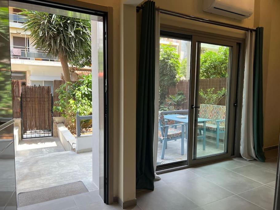 Spacious And Beautiful House 比雷埃夫斯 外观 照片