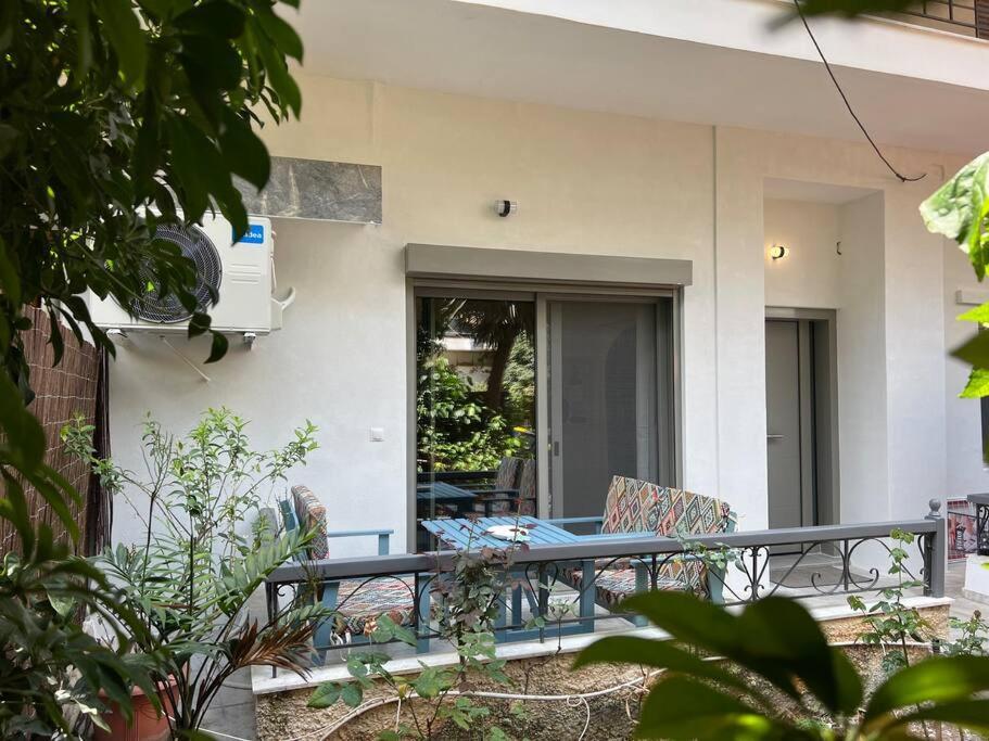 Spacious And Beautiful House 比雷埃夫斯 外观 照片